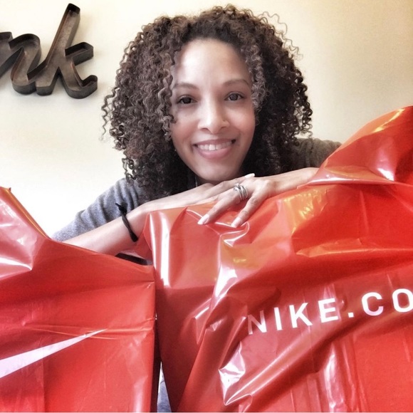 Meet your Posher, Michelle - Picture 4 of 16